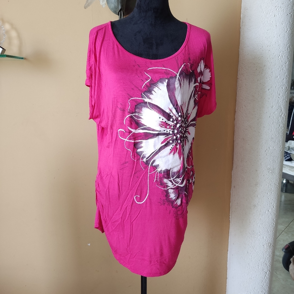 JKLA California Ladies Scoop Neck Ruffled Size XL